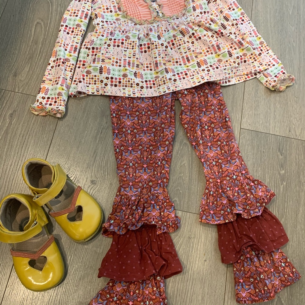 Matilda Jane top and ruffle bennys